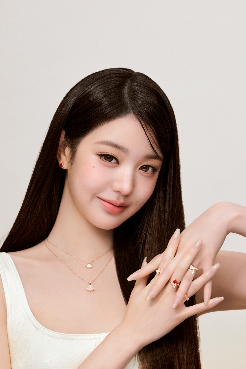‘아이콘들의 만남’ 불가리, 새로운 앰배서더 장원영 공개 27-Image
